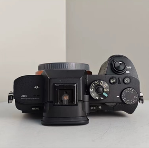 กล้องมิเรอร์เลสฟูลเฟรม A7R2 รุ่นขายดีที่สุด กล้องวิดีโอ 4K พร้อมการ์ด SD เซ็นเซอร์ Exmor R CMOS กล้องมือสอง - Product Image 2