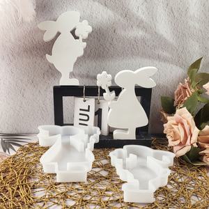 Moldes de fundición de resina hechos a mano para adornos decorativos DIY estilo Ins molde de estatuilla de conejo de silicona X0518 - Product Image 1