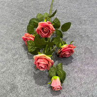 Rose artificielle vintage 3D à plusieurs têtes avec feuilles vertes pour Noël, la Saint-Valentin, les mariages, la décoration florale d'événements