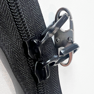Petit mousqueton argenté Double mousqueton à ressort Wiregate Metal Zipper Puller - Product Image 5