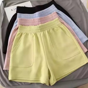 Pantalones cortos de mujer transpirables ajustados de estilo coreano suave, ropa de casa elástica, pantalones cortos informales de verano de colores brillantes con bolsillo - Product Image 4