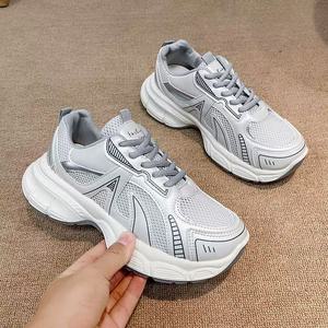 Nouvelles Mules Décontractées Sportives Confortables à Talons Hauts pour Femmes, Style 2026, Semelle Souple et Épaisse, en Maille Polyvalente et Légères - Product Image 5