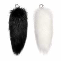 Breloque de sac queue de renard en fausse fourrure, ornement de sac à dos style anime, accessoire de porte-clés de voiture au style épuré, tendance pour les trajets quotidiens