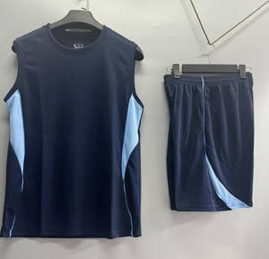 Nouvel ensemble d'entraînement de <span class=keywords><strong>football</strong></span> d'été 26 : débardeur et short de style américain, sans manches, séchage rapide, tissu perforé, ensemble deux pièces uni - Product Image 6