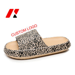 Coussin personnalisé imprimé graffiti avec logo pantoufles léopard doux nuage douche maison Spa plage maison pantoufles femmes enfants - Product Image 1
