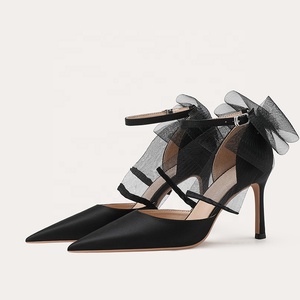 Fil de maille <span class=keywords><strong>noir</strong></span> soie et satin bride à la cheville nue chaussures à talons hauts pour femmes chaussures sandales à talons pour dames chaussures de banquet - Product Image 3