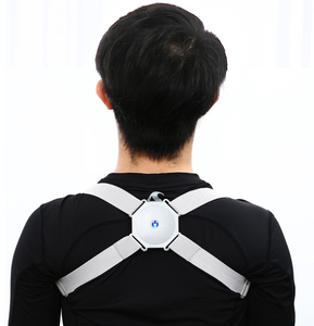 Correcteur de posture intelligent avec capteur de vibration et sangle réglable pour hommes, femmes, adolescents et enfants - Product Image 1