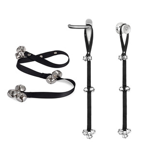 Sonnette pour animaux de compagnie avec corde d'entraînement et cloches d'alarme pour l'apprentissage de la propreté des chiens, <span class=keywords><strong>jouet</strong></span> interactif pour chat, vente en gros - Product Image 4