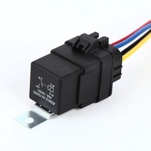 Relé Impermeable Universal 40A 12V 24V 48V 72V 96V Integrado 4P 5P para Vehículos Eléctricos de Baja Velocidad en Múltiples Escenarios Venta al por Mayor - Product Image 4