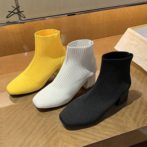 Stivali da <span class=keywords><strong>donna</strong></span> autunno di alta qualità nuovi da <span class=keywords><strong>donna</strong></span> con tacco corto casual alla moda con tacco spesso stivali alla caviglia da <span class=keywords><strong>donna</strong></span> - Product Image 2