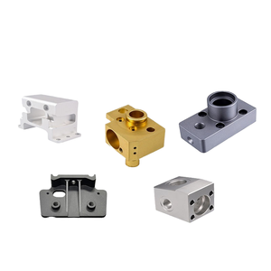 Tùy chỉnh độ chính xác cao các bộ phận nhôm <span class=keywords><strong>CNC</strong></span> nhẹ bền không chuẩn phần cứng đúc chết máy tiện phay tấm kim loại - Product Image 1