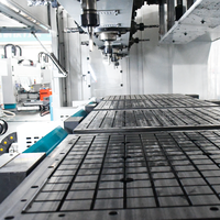 Centre d'usinage CNC à portique 5 axes JUNRAN pour le traitement du bois, idéal pour les pièces courbes, les chaises de salle à manger, les accoudoirs et les dossiers de canapé