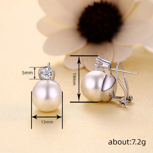 Exquisitos pendientes <span class=keywords><strong>de</strong></span> tuerca <span class=keywords><strong>de</strong></span> perlas <span class=keywords><strong>de</strong></span> imitación para mujer con circonita cúbica brillante elegante compromiso boda joyería chica regalo - Product Image 4