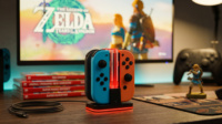 Station de charge 4-en-1 Joy-Con avec éclairage ambiant RGB et chargeur de manette filaire pour Nintendo Switch / Switch OLED