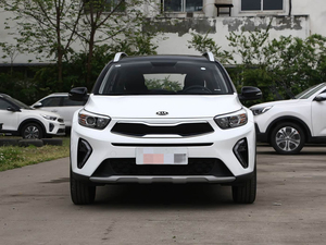 Stonic LHD 2019 d'<span class=keywords><strong>occasion</strong></span>, SUV compact, 1.4L essence, 6AT, 100 CV, prix avantageux, vente automobile - Product Image 1