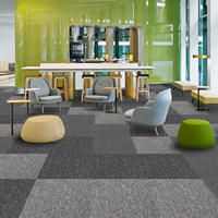 Moquette de bureau de luxe durable, en polypropylène, résistante au trafic intensif, moderne, à longue durée de vie, tuftée, en dalles