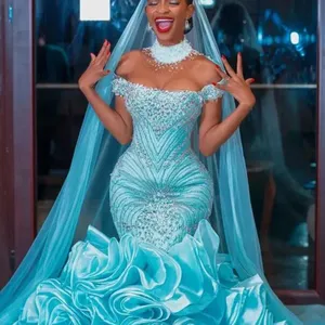 Abito <span class=keywords><strong>da</strong></span> Sera Blu Acqua Stile Sirena con Volant su Misura Lungo in Organza Spalle Scoperte Stratificato con Glitter e Cristalli per Matrimoni e Cerimonie - Product Image 3