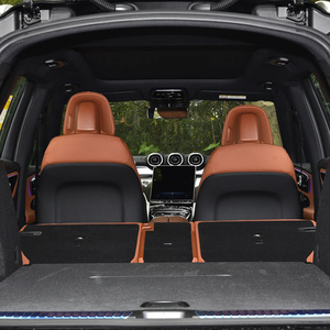 SUV de luxe fiable et rapide pour les acheteurs à budget limité, Mercedes-Benz <span class=keywords><strong>GLC</strong></span> 260 300 L 4MATIC d'occasion très demandée - Product Image 6