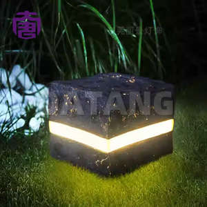 Lumière LED décorative en forme de pierre, IP65, pour Noël, festivals, hôtels, centres commerciaux, places publiques et événements. - Product Image 2