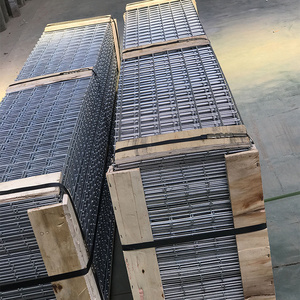 แผงลวดตาข่ายเชื่อมชุบสังกะสีเคลือบพีวีซีรูสี่เหลี่ยมขนาด 6x6 นิ้ว สำหรับกรงกระต่าย ได้รับการรับรองมาตรฐาน ISO9001 - Product Image 2