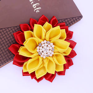 Premium Sororité Femmes Fleur Pin Layered Pétales Grec Phi Delta Kappa Et Eta Phi Beta <span class=keywords><strong>Association</strong></span> Broche Corsage - Product Image 4