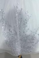 Nouvelle Arrivée 2026 Robe de Mariée de Luxe Africaine Tendance, Épaules Dénudées, Manches Longues, Perlée Brillante, en Dentelle, Coupe Princesse avec Longue Traîne
