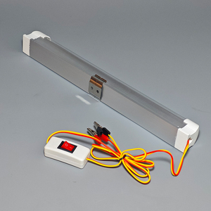 Lampe à <span class=keywords><strong>tube</strong></span> <span class=keywords><strong>LED</strong></span> à batterie à large tension 12V avec clip 2ft 4ft DC <span class=keywords><strong>LED</strong></span> <span class=keywords><strong>TUBE</strong></span> - Product Image 2