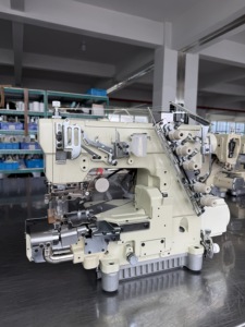 RONMACK RM-8700-FL Industrial High-Speed Cylinder Interlock Sewing <b>Machine</b> Chain <b>Stitch</b> Manual Feed Gear Motor Core Components - Product Image 2