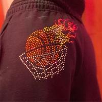 Hotfix Strass Sports Motif Presse à chaud Crystal Designs Modèle de strass personnalisé Transferts de fer sur patchs de basket-ball Bling