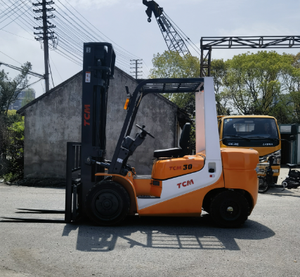 TCM 3 Ton Triple Fork Diesel Mast Side Shift FD30T6 Forklift <b>Used</b> for Farm Power Building Shanghai Yard Internal Combustion - Product Image 5