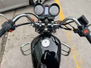 Motocicletta <span class=keywords><strong>Suzuki</strong></span> GN125 di Seconda Mano con Potente Motore Brushless da 125cc, Alte Prestazioni, Spedizione Gratuita in Cina - Product Image 5