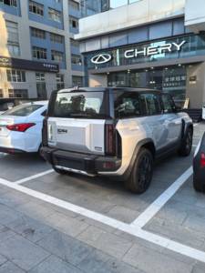 Mobil SUV Kompak Off-Road Listrik Murni Chery ICAR 03 2026 Siap Ekspor, 401km, 2WD, Edisi Standard Plus, 135kW, 5 Kursi - Product Image 5