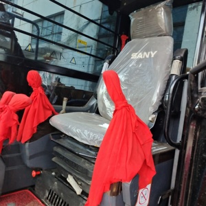 Excavatrice d'occasion 7 tonnes bon marché SANYSY75C - Product Image 3