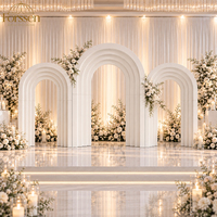 Arche de mariage en miroir doré, cadre rectangulaire, colonnes en tube carré, socle pour cérémonie en extérieur, salles de banquet d'hôtel