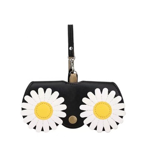 PU da Pouch du lịch xách tay dễ thương Túi xách Charm trang trí da kính Clip chủ vành đai khóa hộp Túi Kính mát trường hợp - Product Image 2