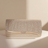 Pochette de mariage argentée scintillante pour femme, sac de soirée à rabat brillant avec chaîne métallique pour cocktail de mariage ou banquet