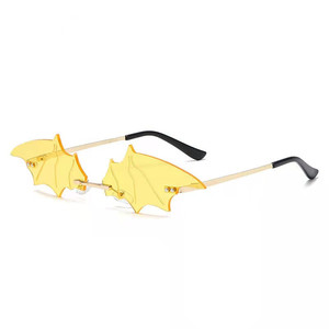 <span class=keywords><strong>Gafas</strong></span> <span class=keywords><strong>de</strong></span> <span class=keywords><strong>Sol</strong></span> Cuadradas Plegables <span class=keywords><strong>de</strong></span> Acetato Amarillo y Morado <span class=keywords><strong>para</strong></span> <span class=keywords><strong>Mujer</strong></span>, Montura Metálica, Moda Transfronteriza, <span class=keywords><strong>Económicas</strong></span> - Product Image 5