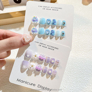 <span class=keywords><strong>Faux</strong></span> ongles pour enfants en gros, extensions d'ongles artificiels, mignons dessins animés, faits à la main, en ABS, strass 3D, ongles à presser pour petites filles - Product Image 1