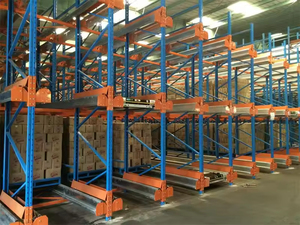 Sistema di scaffalature per pallet a movimentazione primario-secundario (FIFO) per magazzini automatizzati, scaffalature per stoccaggio, scaffalature impilabili, scaffalature per celle frigorifere, scaffalature a navetta radio. - Product Image 4