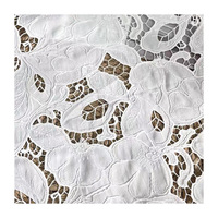 Tela de encaje de guipur blanca con calado, cordón pesado, soluble en agua, floral, doble capa, bordado 3D, tela de malla para confección de vestidos