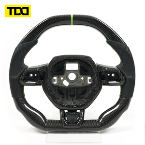 Volante de carreras de fibra de carbono TDD compatible con Lamborghini, 3 radios, negro con costuras verdes - Product Image 1