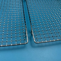 Grille de cuisson BBQ robuste en acier inoxydable 304 de 1,4 mm, anti-rouille, portable, avec poignée et bac à cendres pour usage commercial en cuisine