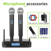 Sistem Mikrofon Nirkabel UHF Ganda Frekuensi dan Volume yang Dapat Disesuaikan Perangkat Mikrofon Profesional untuk Penggunaan Hiburan Panggung Karaoke