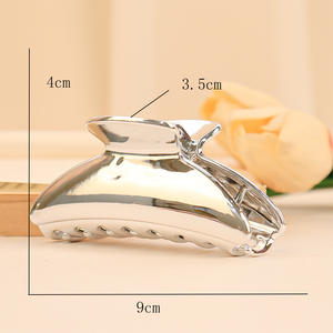 กิ๊บหนีบผมโลหะสีเมทัลลิกขนาด 9 ซม. แบบขายส่ง กิ๊บหนีบผมพลาสติกสไตล์เกาหลีสำหรับงานปาร์ตี้ กิ๊บหนีบผมขนาดใหญ่สำหรับใช้ในชีวิตประจำวัน - Product Image 5