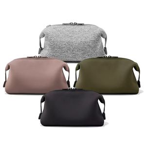 Bolsa de cosméticos de neopreno deportiva personalizada 2022, bolsa de inodoro reutilizable portátil con patrón de frutas, cremallera extraíble para almacenamiento de <span class=keywords><strong>maquillaje</strong></span> - Product Image 1