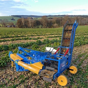 Cosechadora de Patatas Automática para Tractor Compacto, Cosechadora de Patatas para Tractor Combinado con Carga Automática de Raíces - Product Image 1