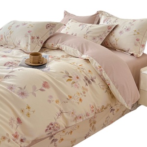 Juego de Sábanas de Lujo de Cuatro Piezas con Diseño Floral, Sábanas de Sarga con Acabado Lijado, Funda de Edredón Simple para Todas las Estaciones 4 - Product Image 5