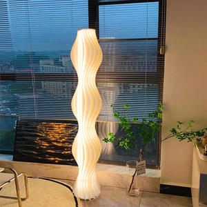 Lampadaire tendance en plastique blanc cassé avec source lumineuse LED pour salon, chambre à coucher, éclairage d'ambiance, décoration de canapé, style créatif - Product Image 5