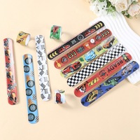 Bracelet élastique à thème automobile pour compétition de course, réunion de famille, jouet éducatif pour enfants, voiture de course