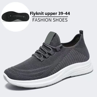 Nouvelles Chaussures de Course Souples et Confortables pour Homme Tendance Mode Coréenne d'Été, Respirantes, Anti-Odeur, en Maille, à Enfiler, avec Semelle Extérieure en PVC